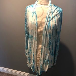 Women’s open lightweight top